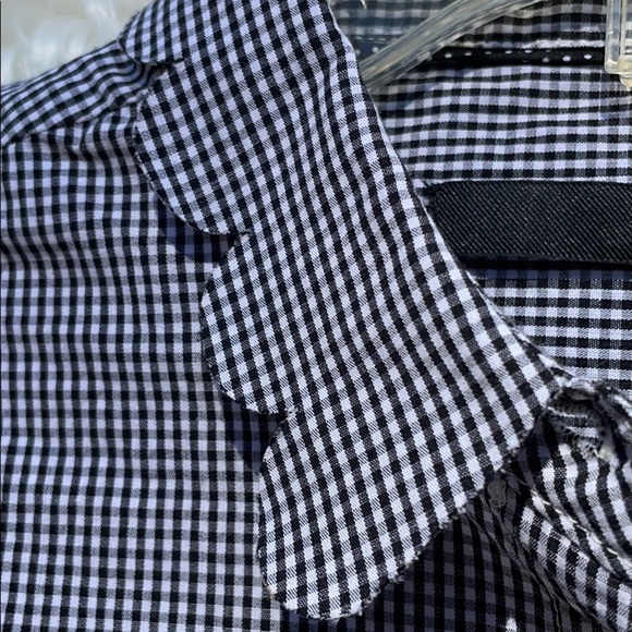 Max Jeans top, size small - Picture 7 of 9